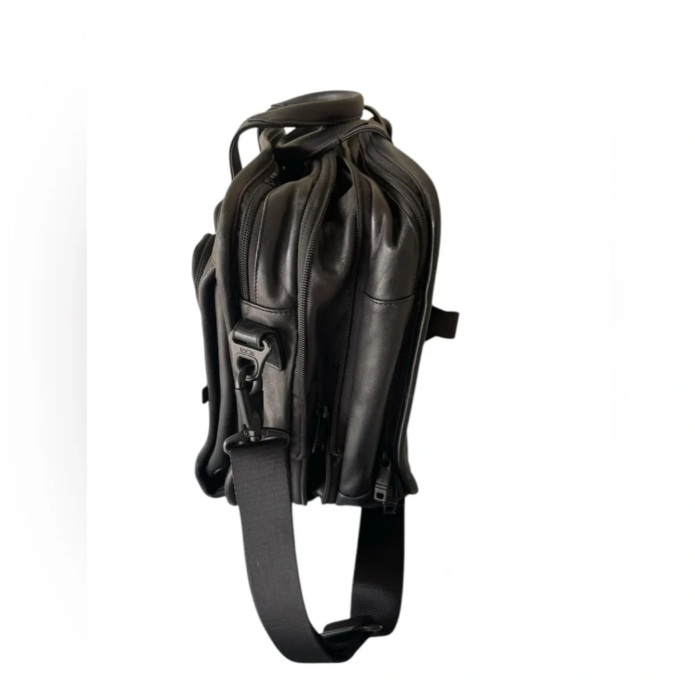 TUMI Black Leather Expandable Laptop Briefcase